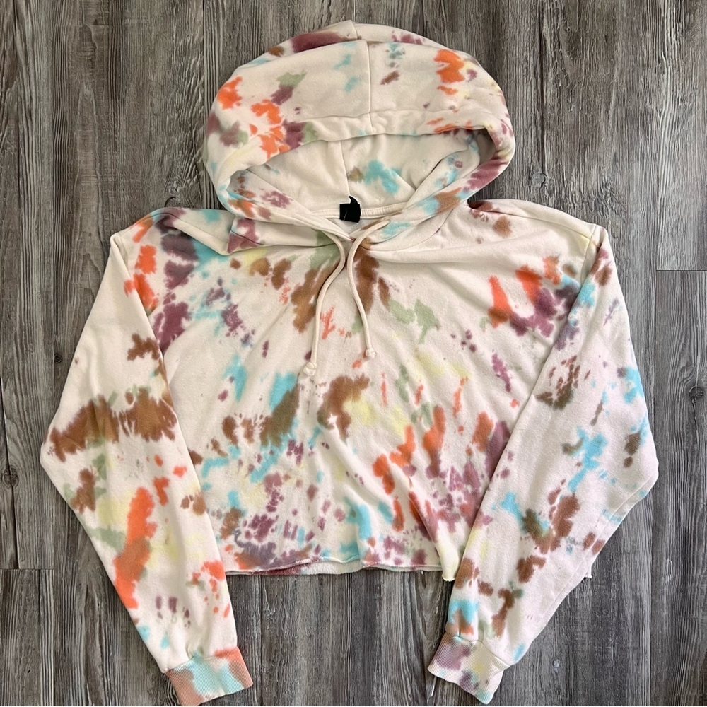 Wild Fable White Tie-Dye Cropped Hoodie
